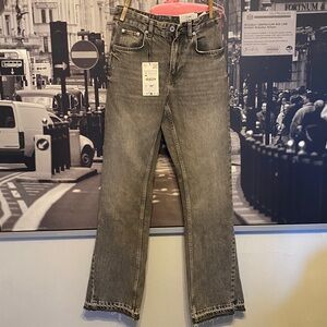 Zara Women’s Tall flare high waisted jeans size 28